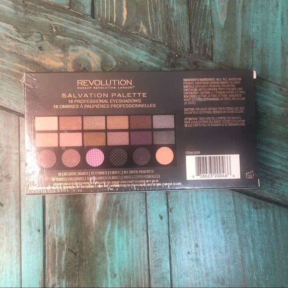 Makeup Revolution- Girls on Film Brand New Sealed - Picture 3 of 4